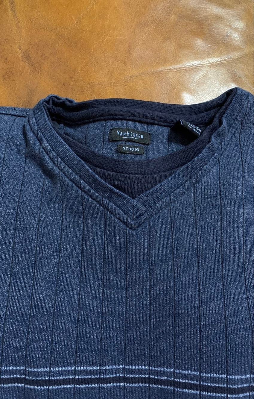 Van Heusen Sweater  Blue Size XL. - Picture 6 of 6